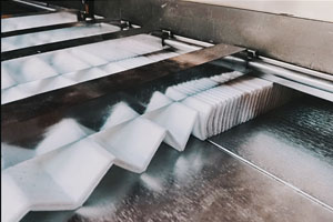 Наука плиссировки: как плиссирующие машины INDRO обеспечивают равномерную площадь поверхности